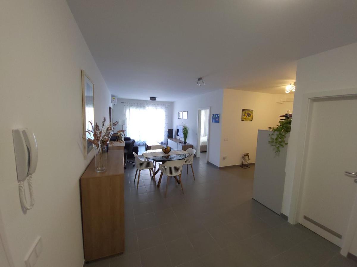 Apartment Kiara เปรมันตูรา ภายนอก รูปภาพ